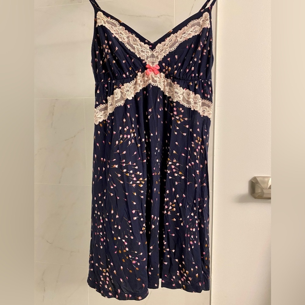 Victoria Secret Wireless Baby Doll, Size S